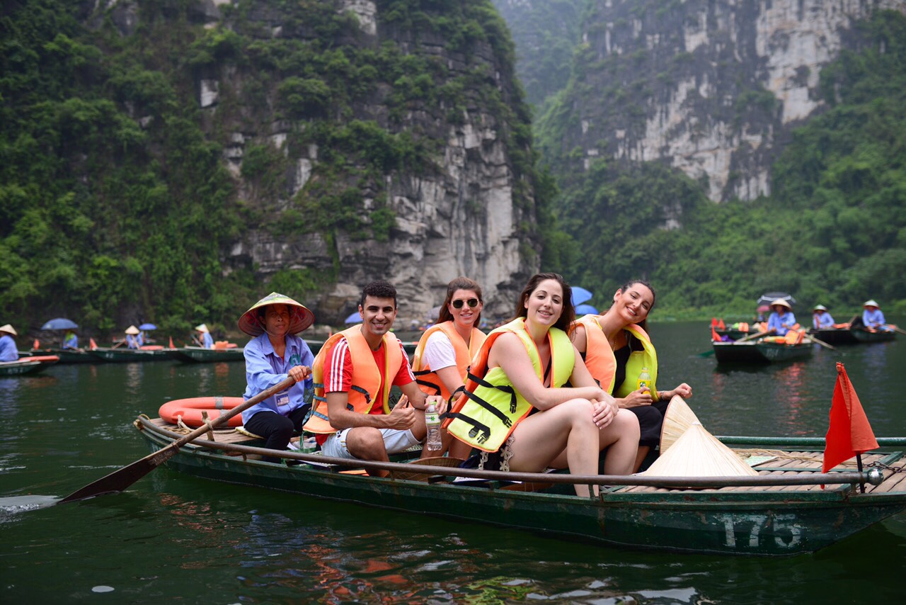 Bai Dinh – Trang An – Mua Cave 1 day